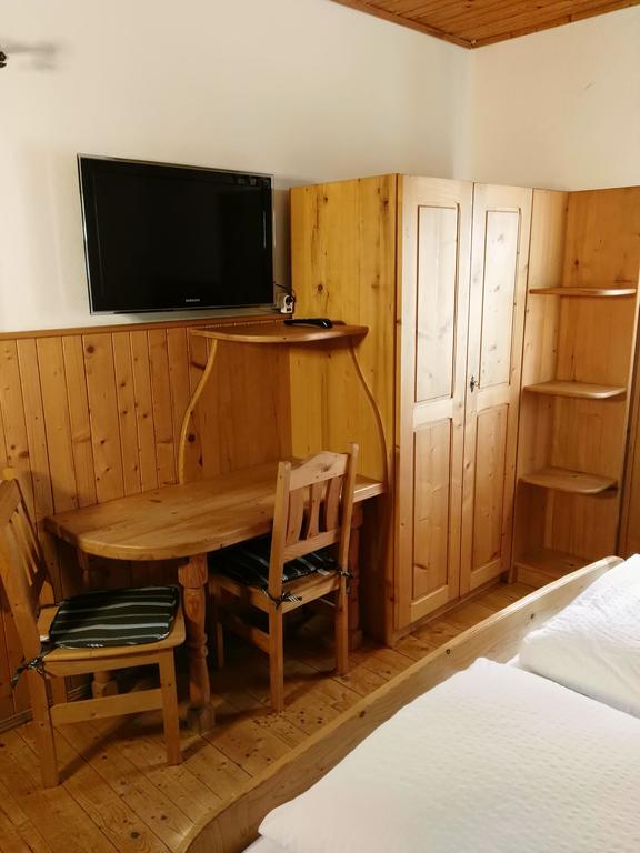 Landgasthof Duellhof Schaufling Buitenkant foto